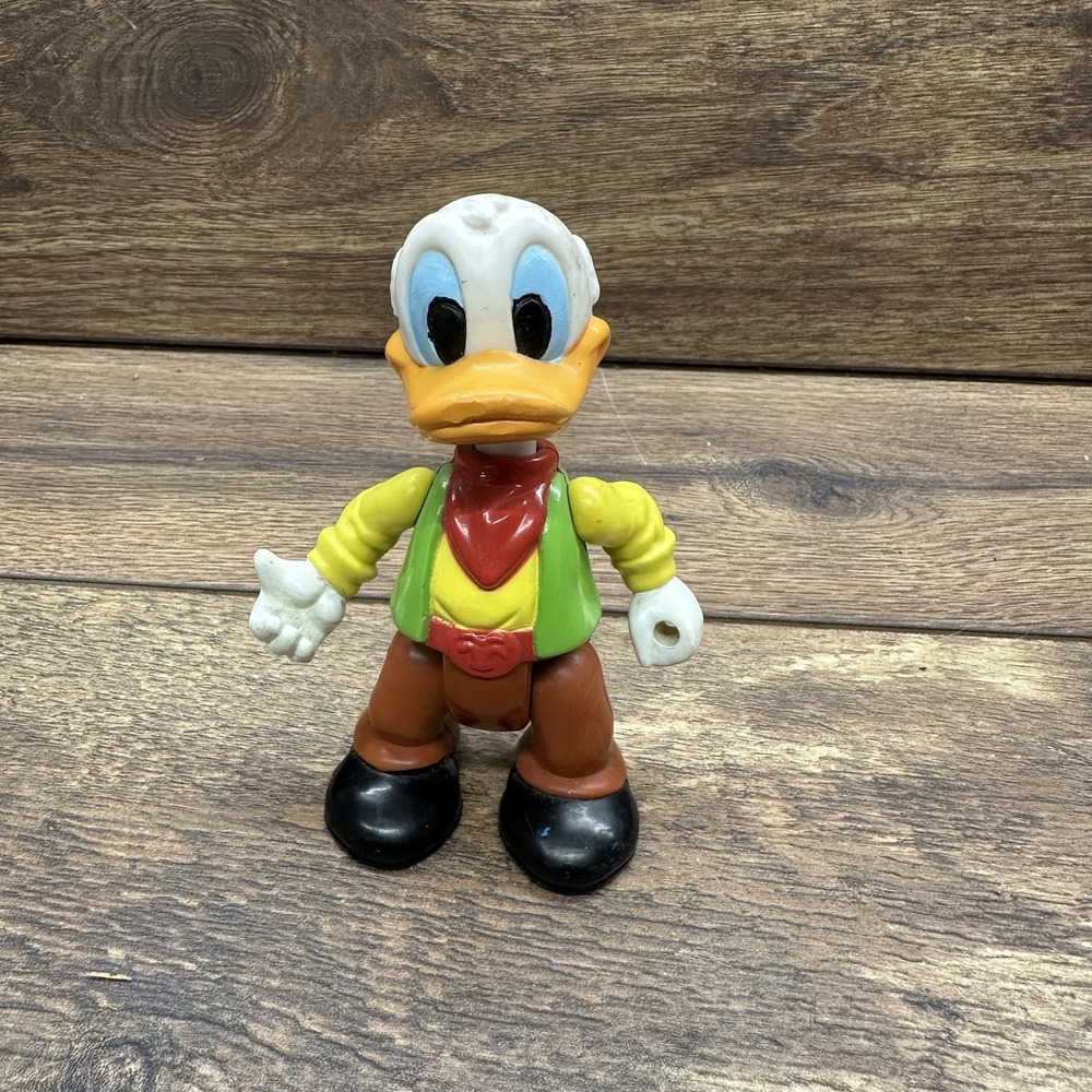 Vintage 1980's Disney Cowboy Donald Duck ARCO Toys Figure Poseable‎ No. 6195